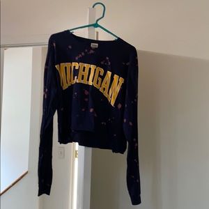 Michigan long sleeve top